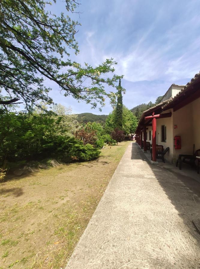 Logis Hotel Restaurant La Corniche Des Cevennes Saint-Jean-du-Gard Exterior photo