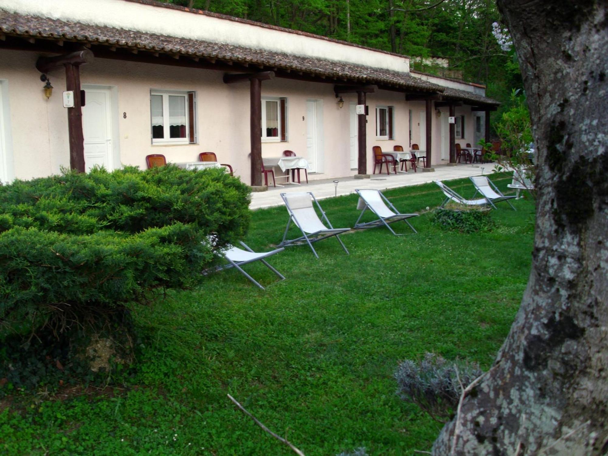 Logis Hotel Restaurant La Corniche Des Cevennes Saint-Jean-du-Gard Exterior photo